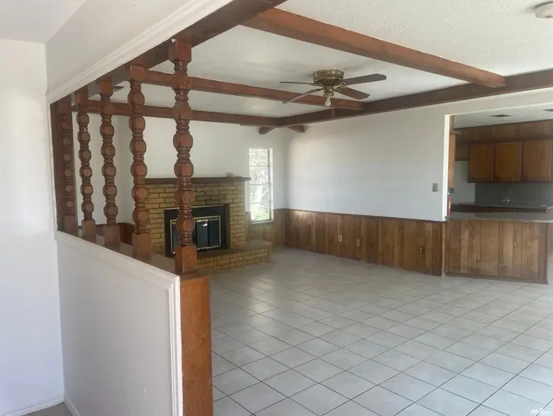 500 W Broom, Hobbs, NM 88242 - #3