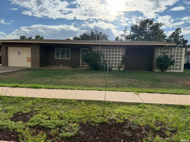 1212 W Yucca Ave, Clovis, NM 88101 - #1