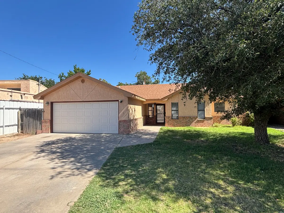 713 Garden Pl, Roswell, NM 88201 - #1