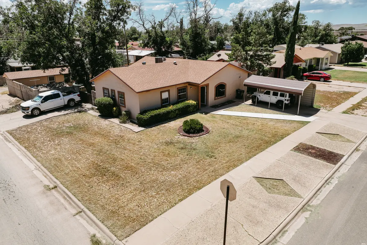 1401 Normandy St, Carlsbad, NM 88220 - #1