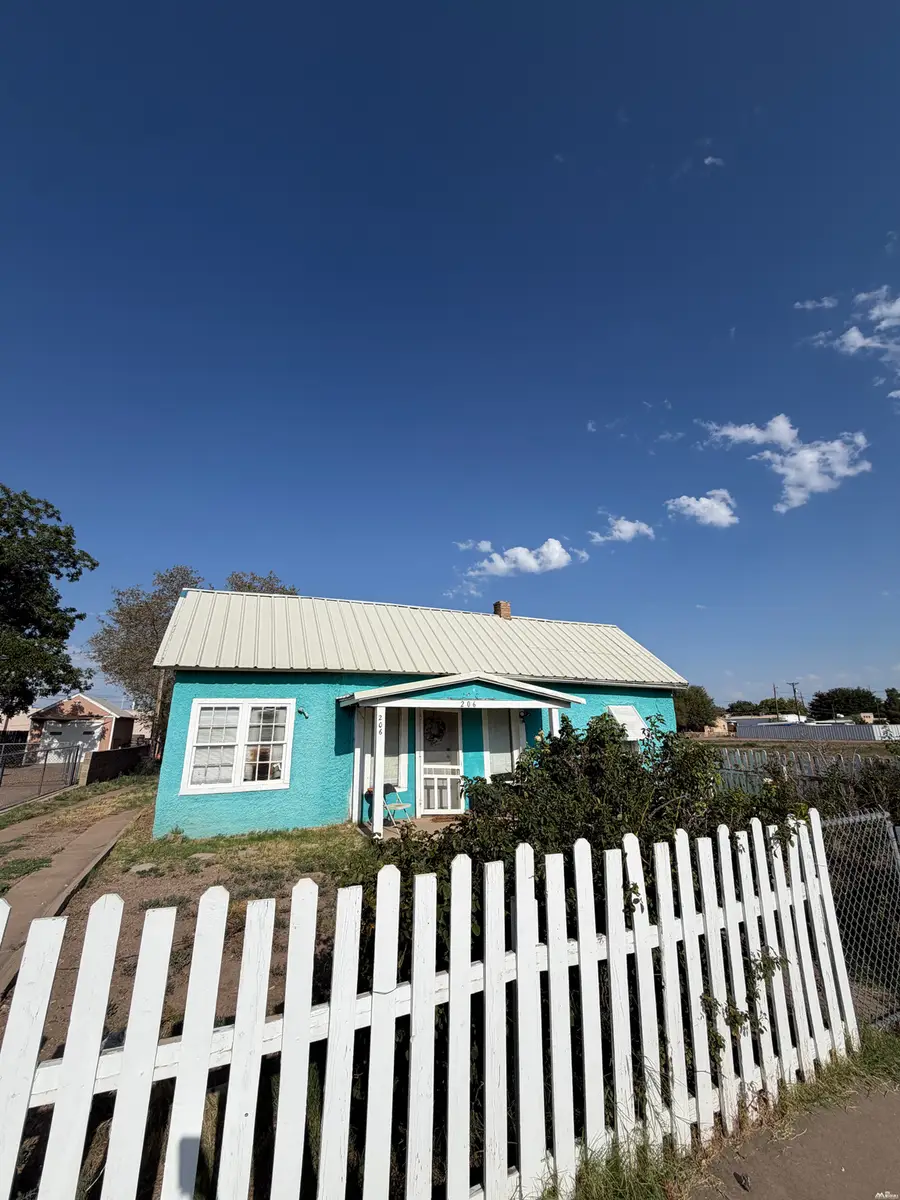 206 S Kansas Ave, Roswell, NM 88203 - #2