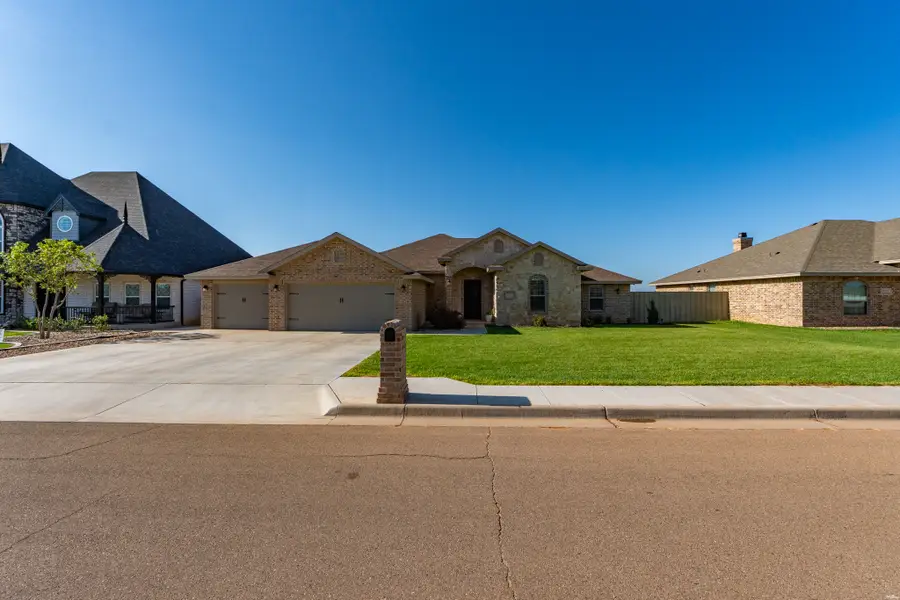 2225 Amanda Ln, Clovis, NM 88101 - #2