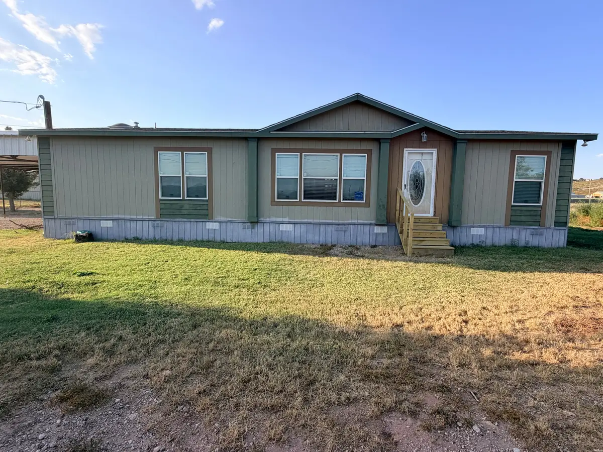 4204 Harmon Ln, Carlsbad, NM 88220 - #1
