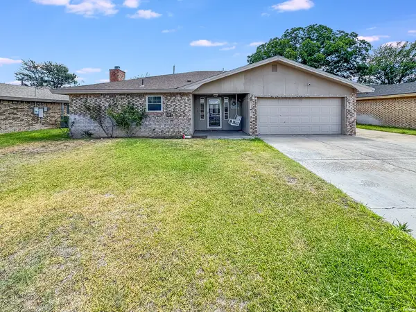 521 E Aspen St, Hobbs, NM 88240