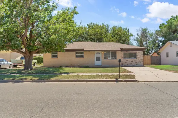 1213 Comer Dr, Clovis, NM 88101