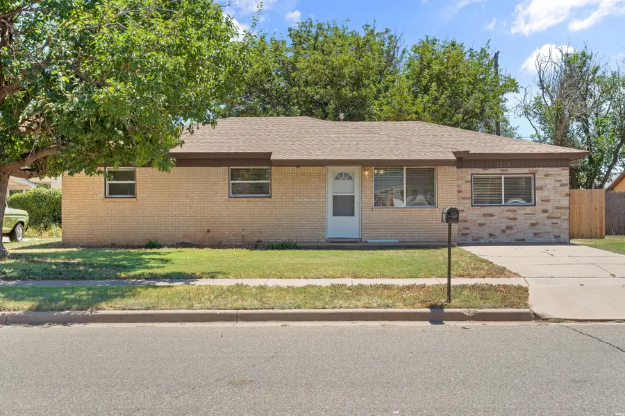 1213 Comer Dr, Clovis, NM 88101 - #2
