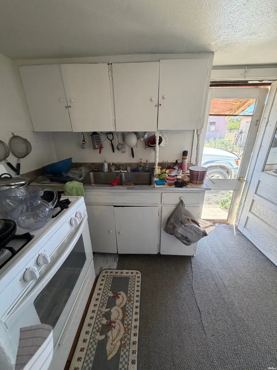 715 W Cleveland Ave, Artesia, NM 88210 - #2