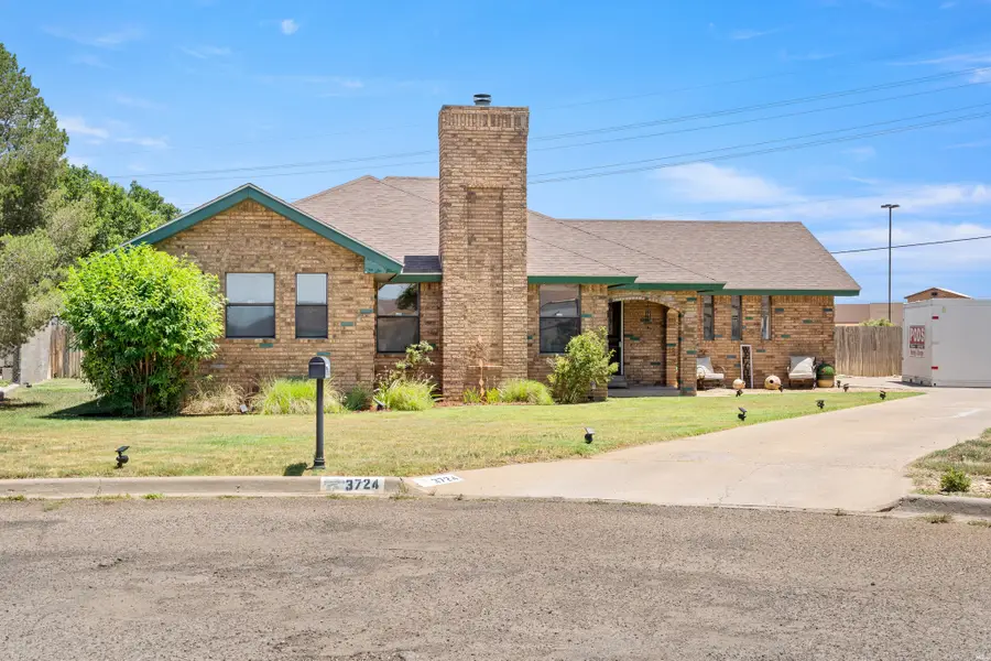 3724 Ben Crenshaw Cir, Clovis, NM 88101 - #3