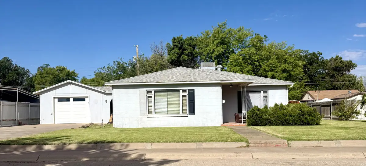 908 S Fifth St, Artesia, NM 88210 - #1