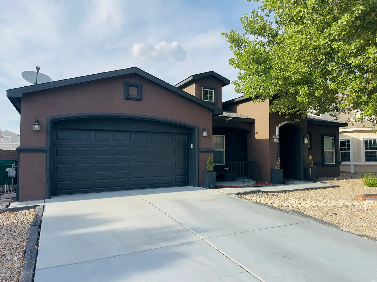 5208 W Steel Driver Rd, Hobbs, NM 88240 - #1