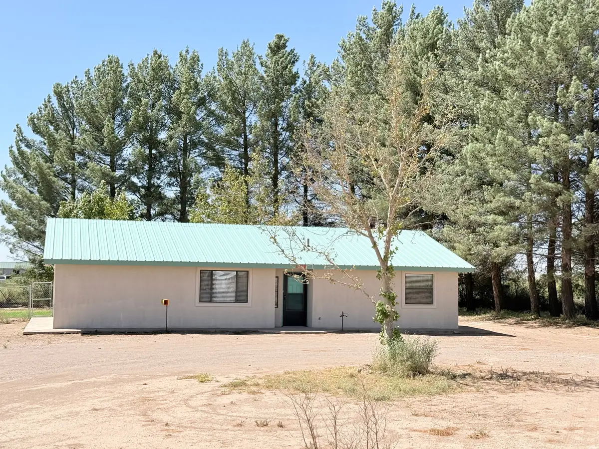1240 Warm Springs Se Rd, Deming, NM 88030 - #1