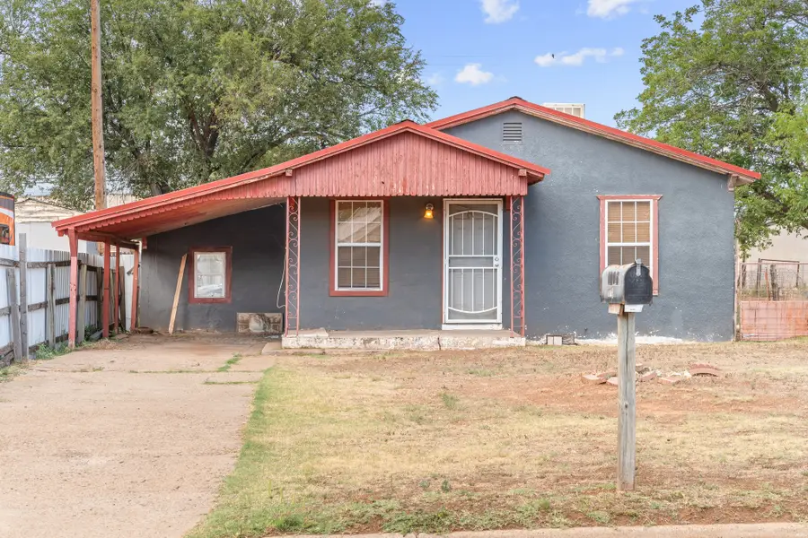 1008 Maple St, Clovis, NM 88101 - #2
