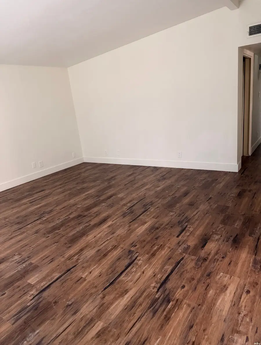 1804 W Runyan Ave, Artesia, NM 88210 - #3