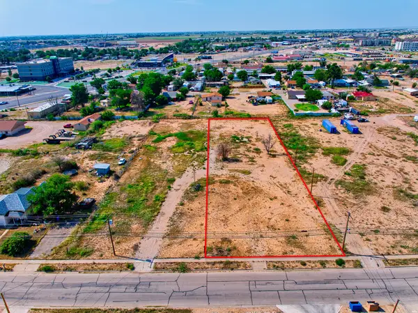 215 W Pecan, Carlsbad, NM 88220