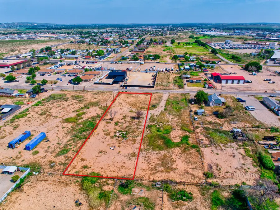 215 W Pecan, Carlsbad, NM 88220 - #3