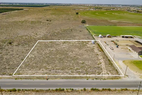 2203 Haldeman, Artesia, NM 88210