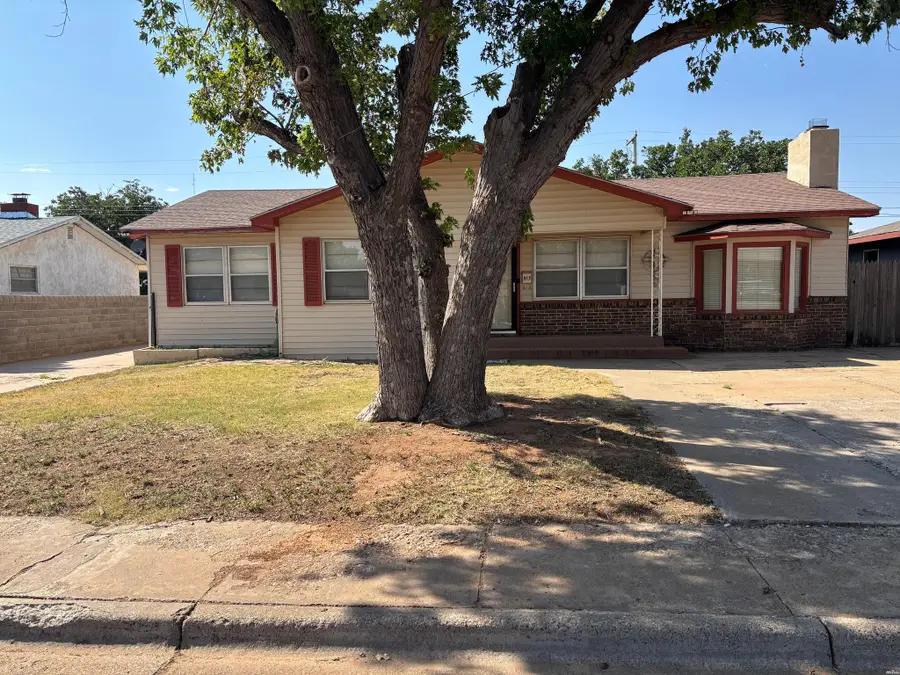 513 West Yucca, Clovis, NM 88101 - #2