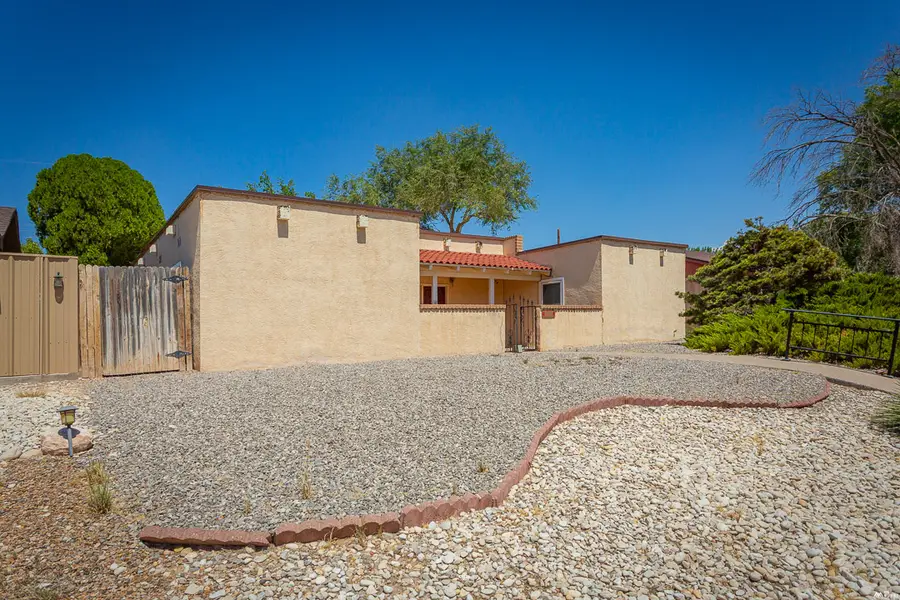 1029 Ivy Dr, Roswell, NM 88203 - #3