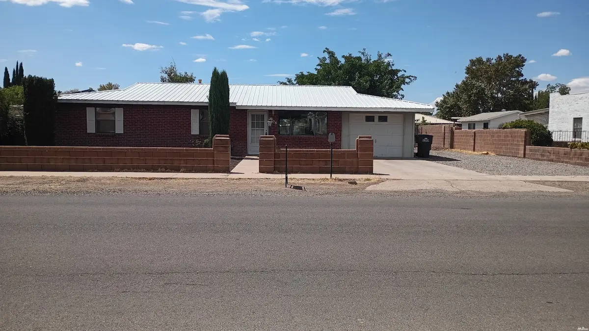1208 S Tennyson, Deming, NM 88030 - #1