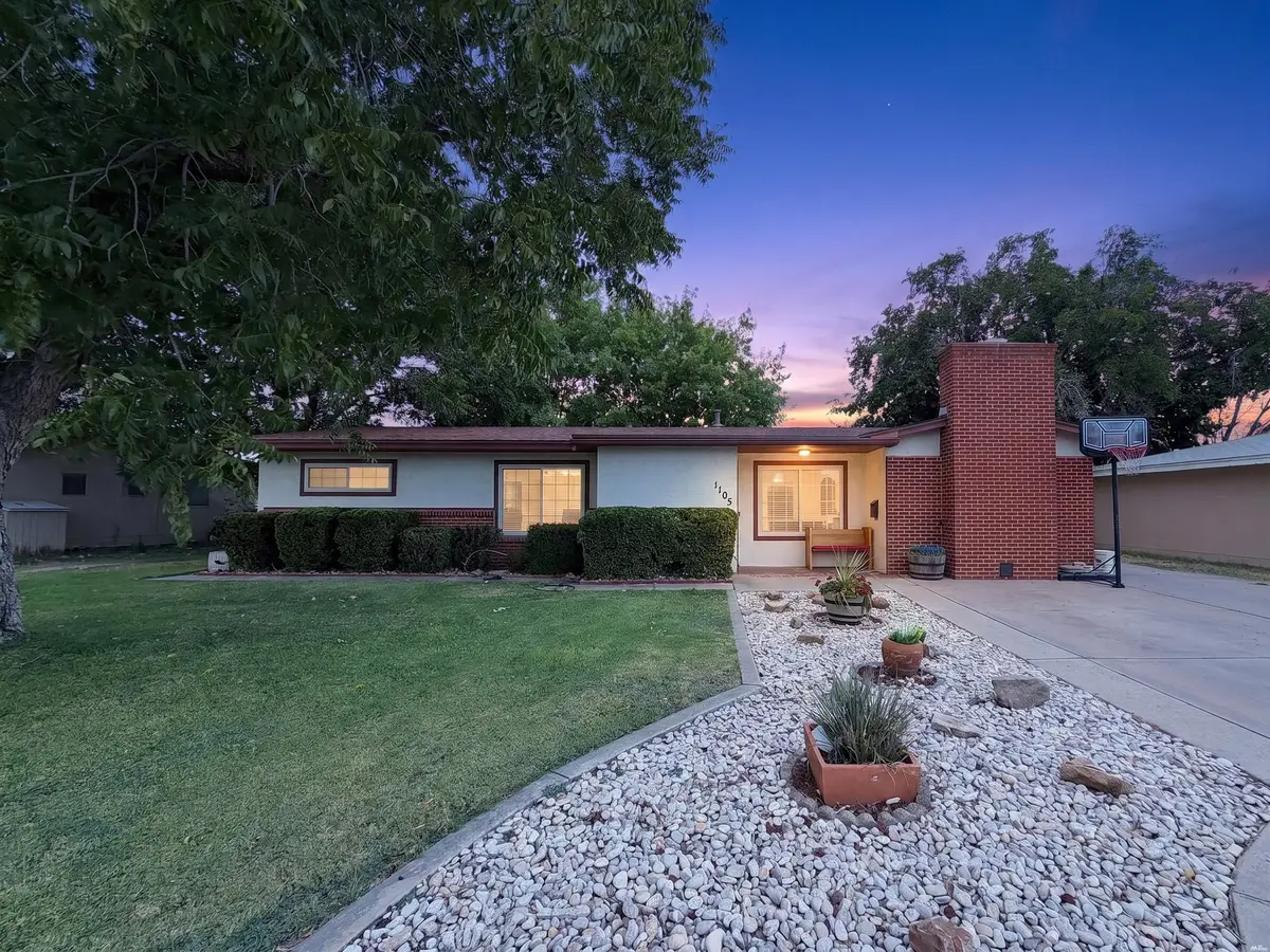 1105 W Gayle Street, Roswell, NM 88203 - #1