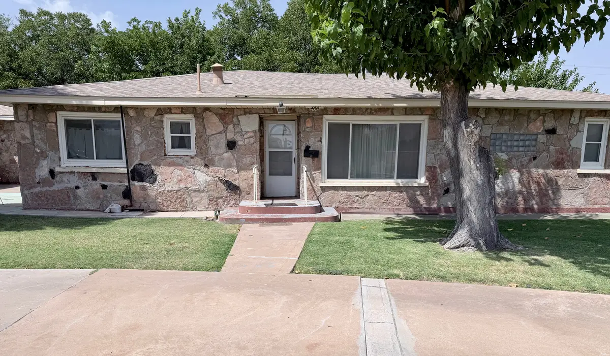 400 N Atkinson, Roswell, NM 88201 - #1