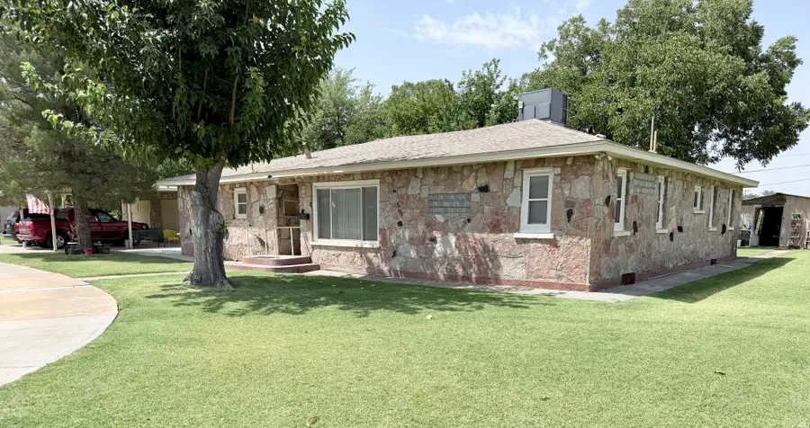 400 N Atkinson, Roswell, NM 88201 - #3