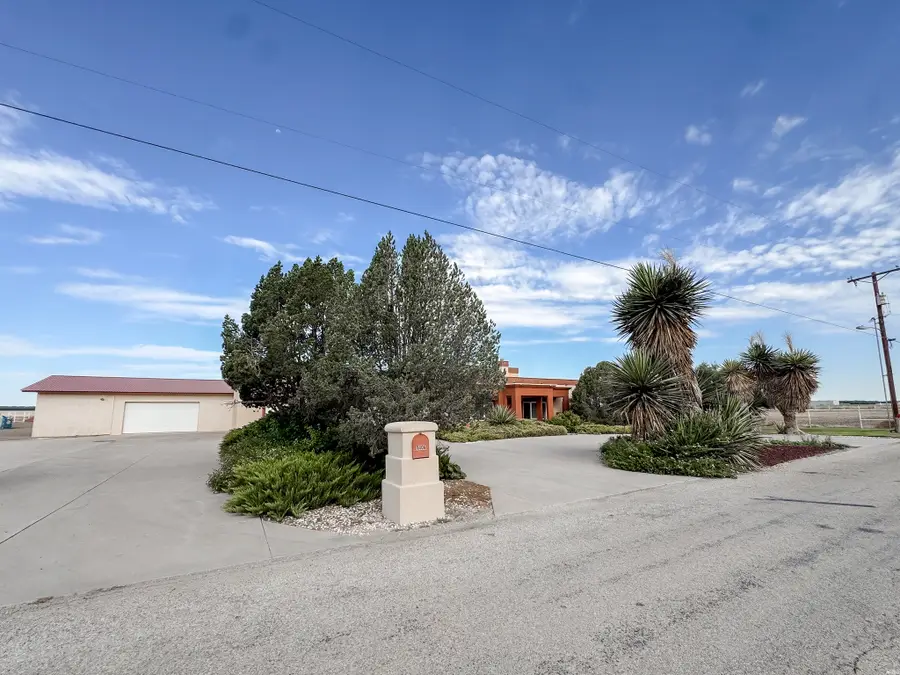 1406 Vogel Rd, Artesia, NM 88210 - #3