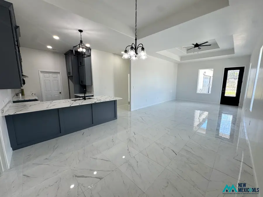 103 S 5th St, Lovington, NM 88260 - #2