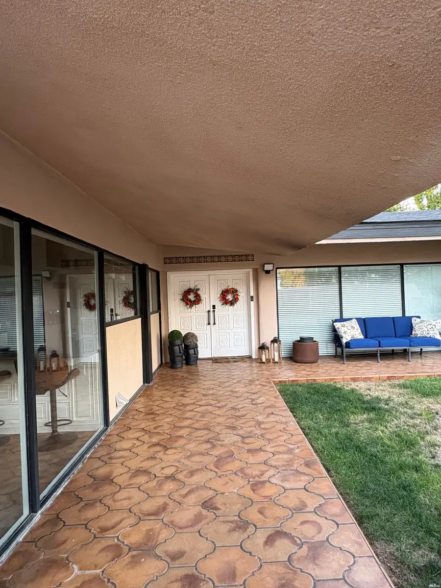 1301 W 17th Ln, Portales, NM 88130 - #3