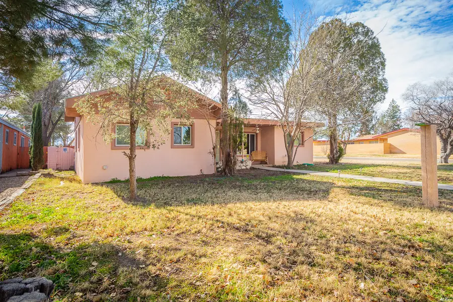 1614 W 3rd St, Roswell, NM 88201 - #3