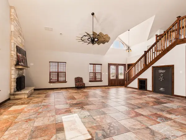 900 N Lake Road, Artesia, NM 88210