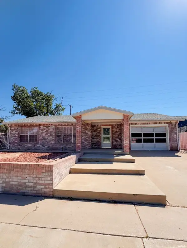 318 Nelson, Carlsbad, NM 88220