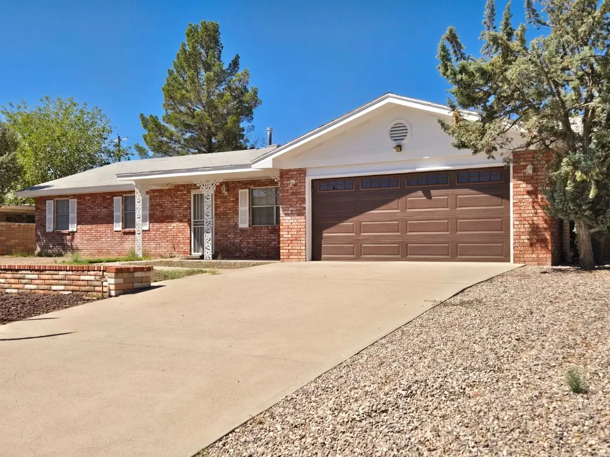 906 Ivy St, Truth Or Consequences, NM 87901 - #1