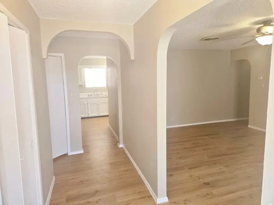 906 Ivy St, Truth Or Consequences, NM 87901 - #3