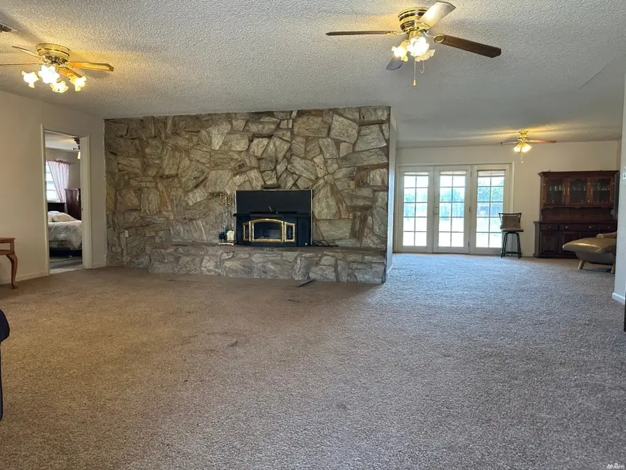 3900 Chaparral, Roswell, NM 88201 - #3