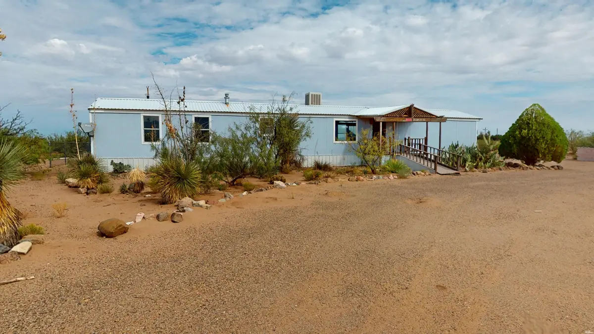 4475 Sagebrush Rd Se, Deming, NM 88030 - #1