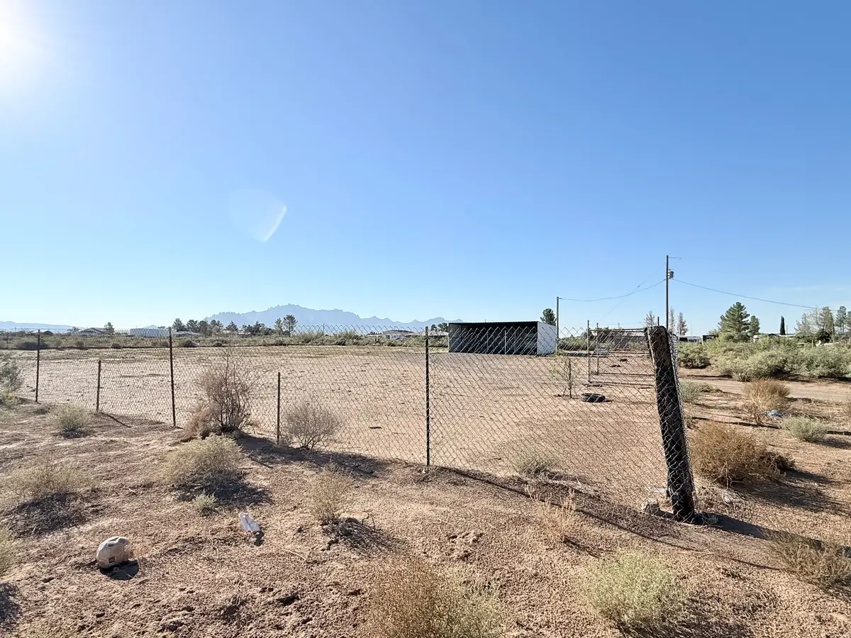 5063 S Friar Rodriguez Rd Se, Deming, NM 88030 - #1