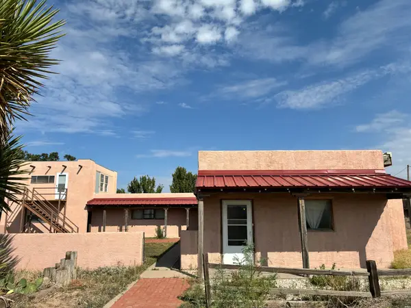 2203 S Brown, Roswell, NM 88203