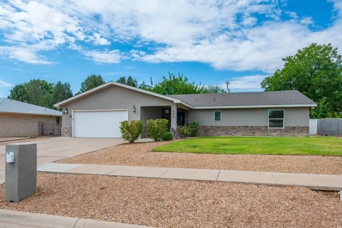 604 Canoncito Dr, Roswell, NM 88201 - #1