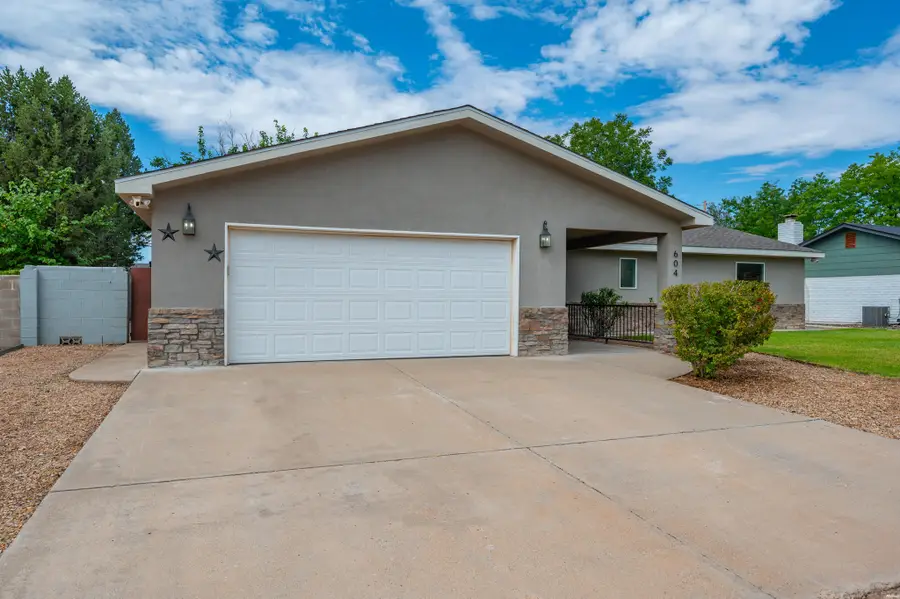 604 Canoncito Dr, Roswell, NM 88201 - #2
