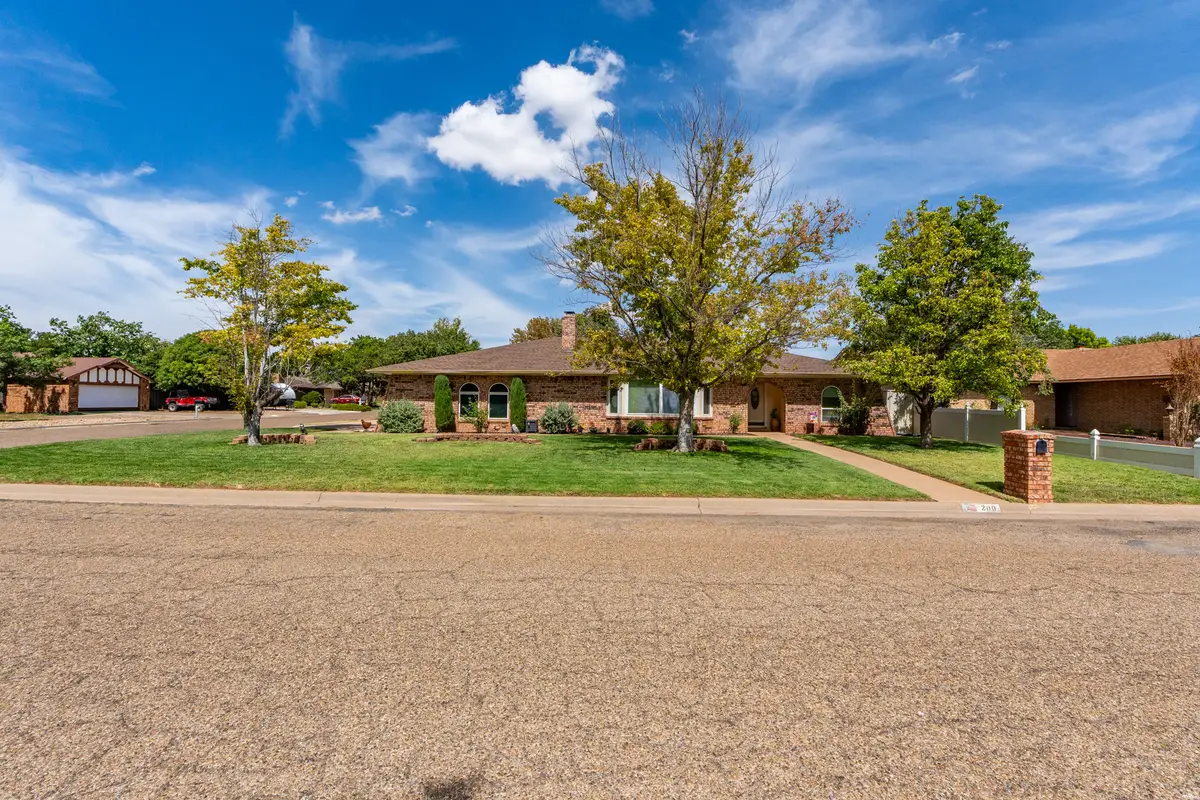 200 Chanticleer Place, Clovis, NM 88101 - #1