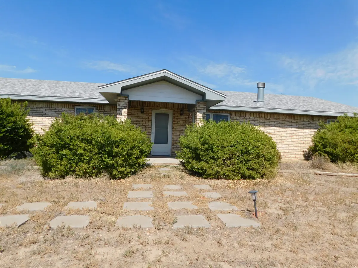 3401 Clearview Rd, Roswell, NM 88201 - #1