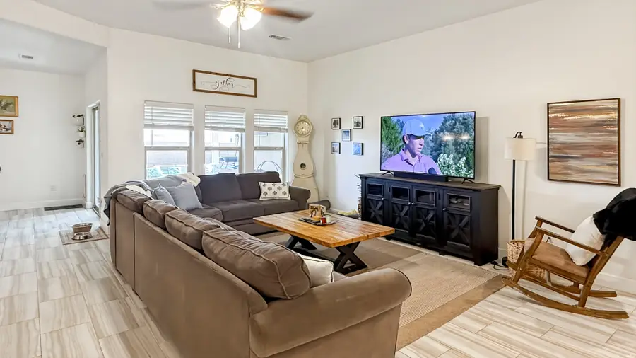 4801 Big Cy, Hobbs, NM 88240 - #2