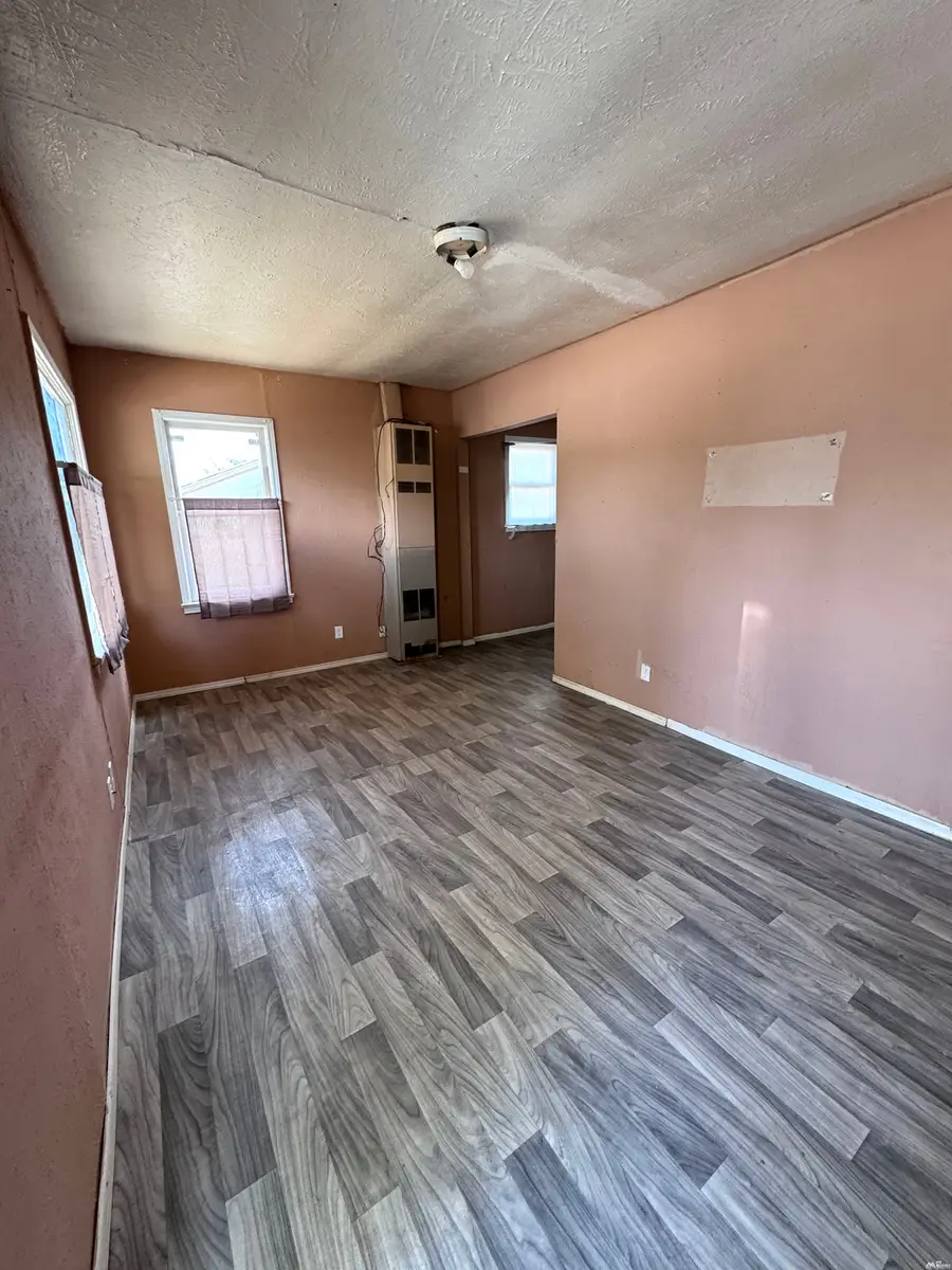 703 W Washington Avenue, Artesia, NM 88210 - #3