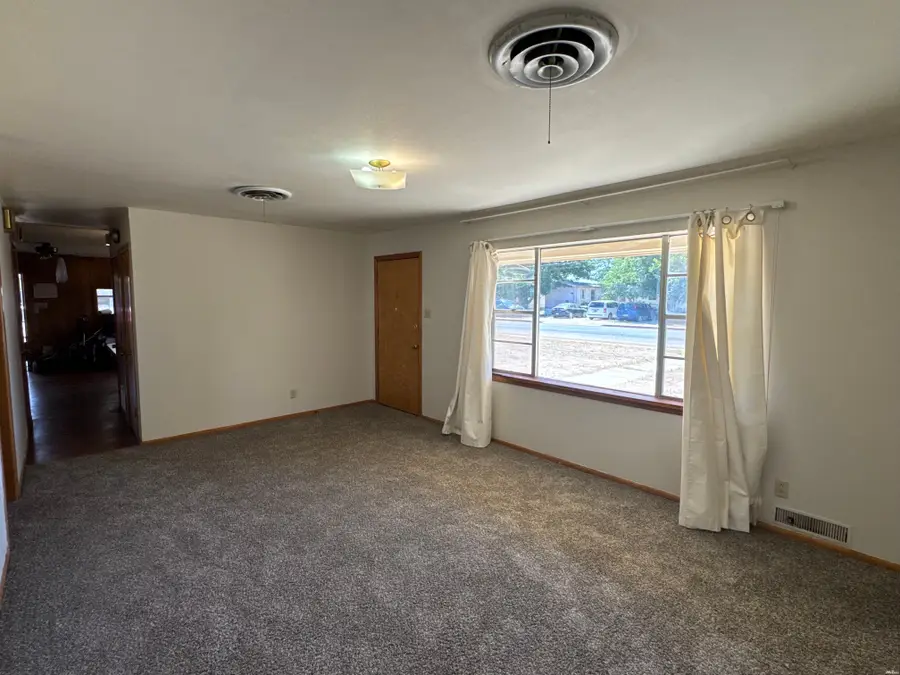 1230 E Snyder, Hobbs, NM 88240 - #3