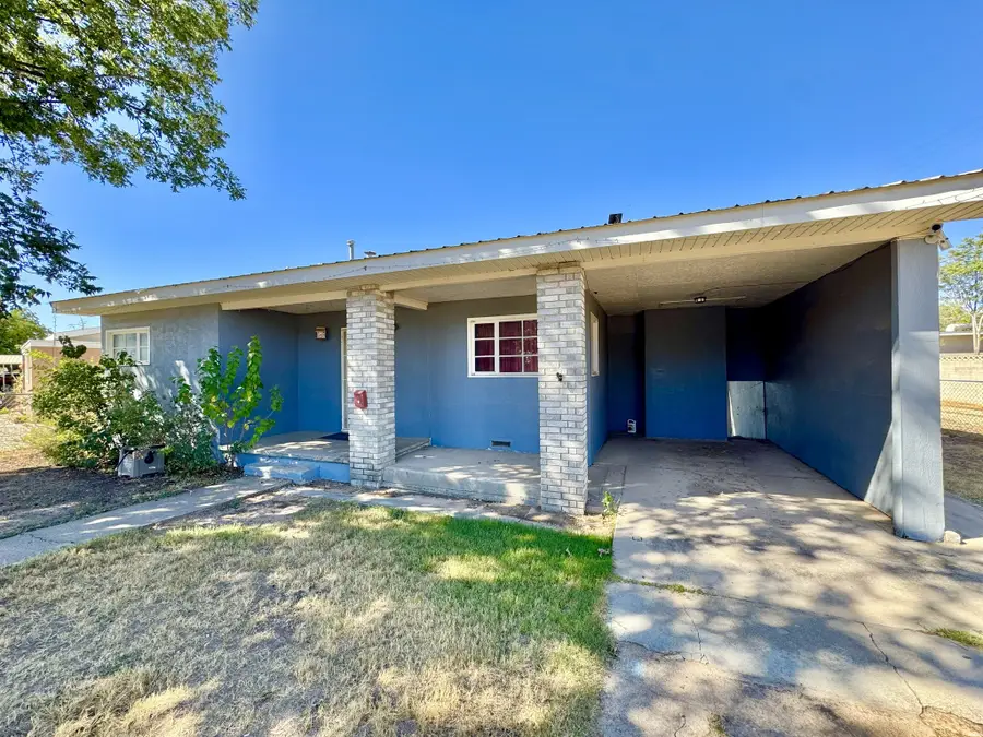 1021 Birch, Carlsbad, NM 88220 - #2