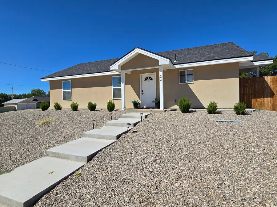 1202 N Richardson, Roswell, NM 88201 - #2