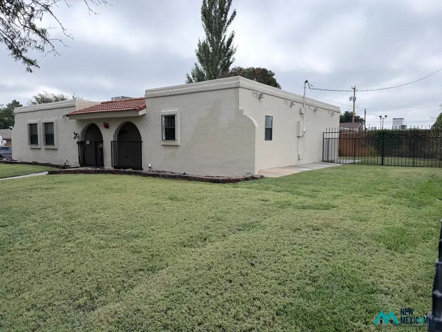 1300 W 3rd St, Roswell, NM 88201 - #3