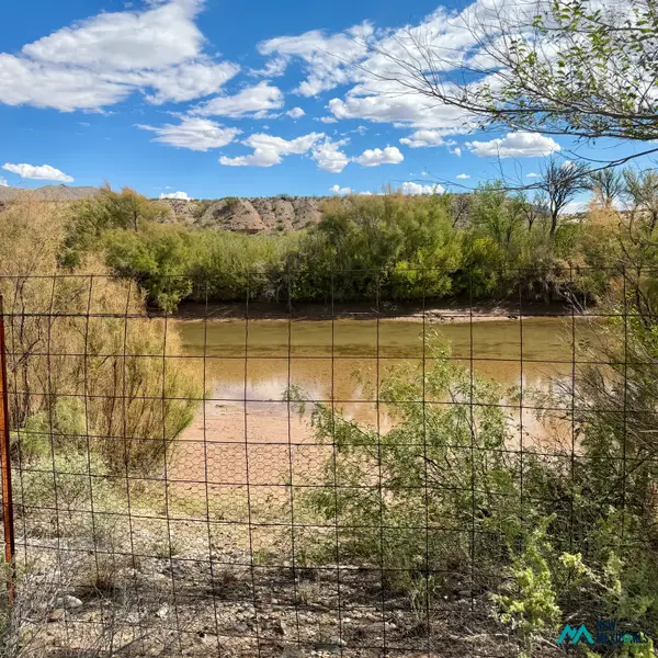 1352 Veater, Truth Or Consequences, NM 87901