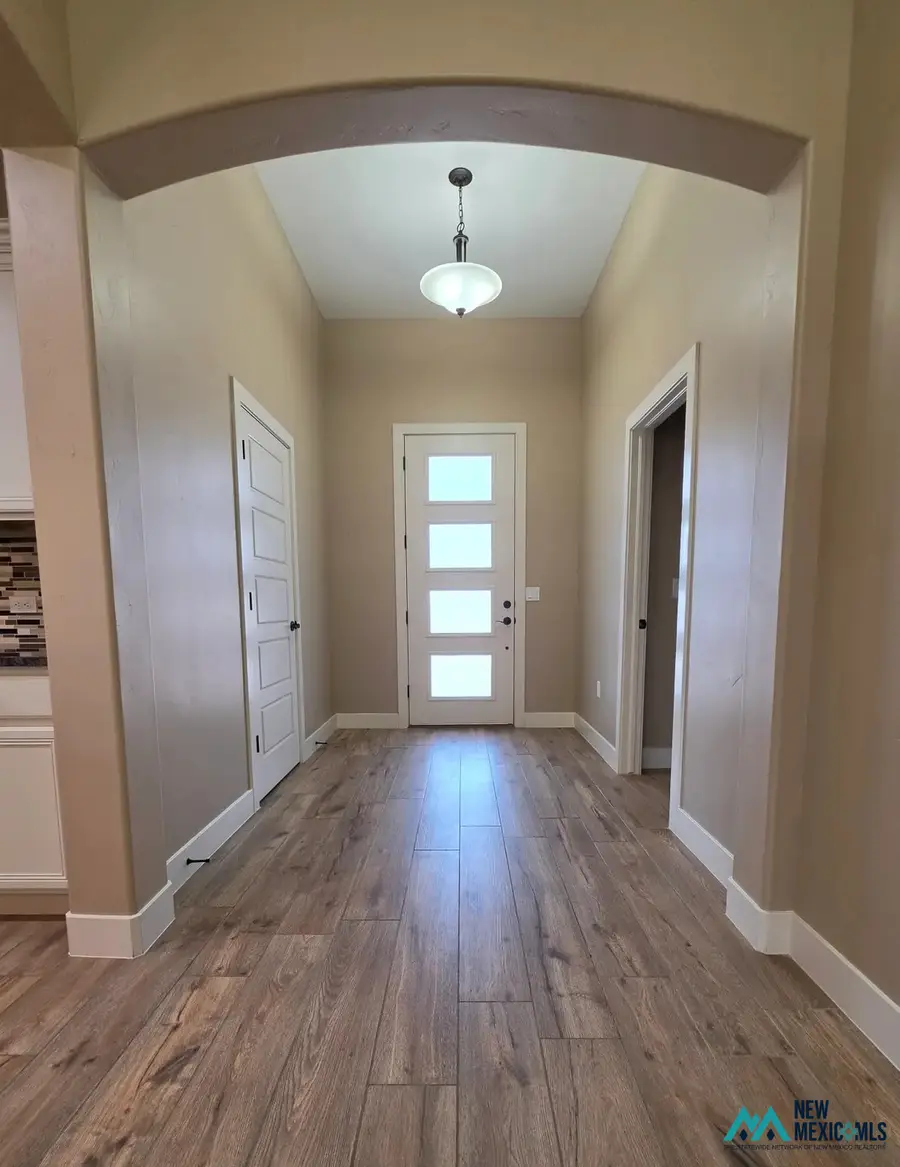 3208 Jasper, Carlsbad, NM 88220 - #2
